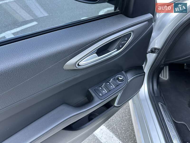 Седан Alfa Romeo Giulia 2017 в Харкові