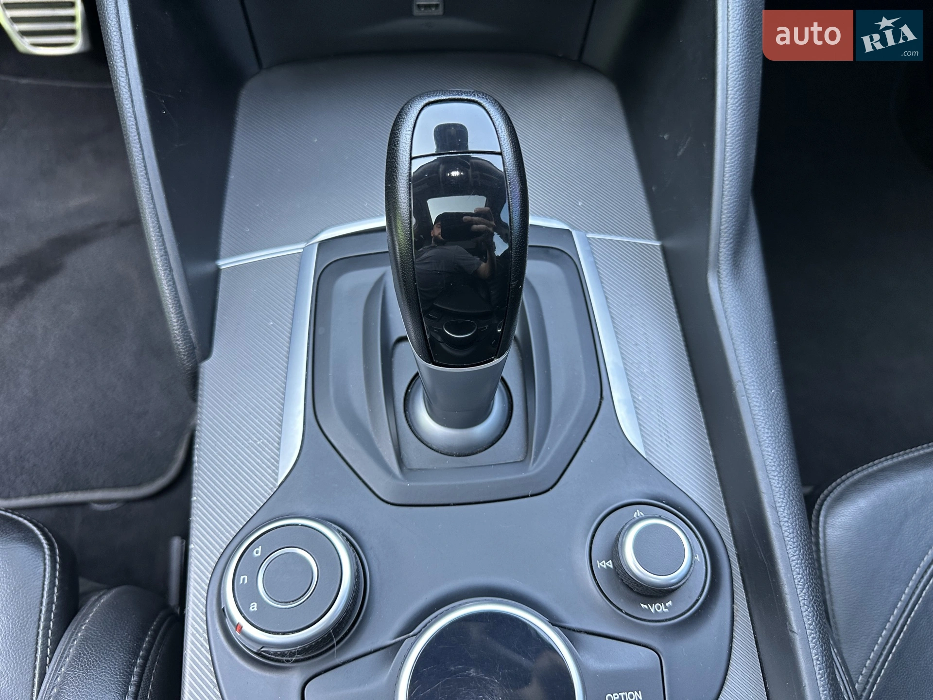 2017 Alfa Romeo Giulia - мініатюра 26