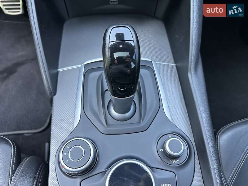 Седан Alfa Romeo Giulia 2017 в Харкові