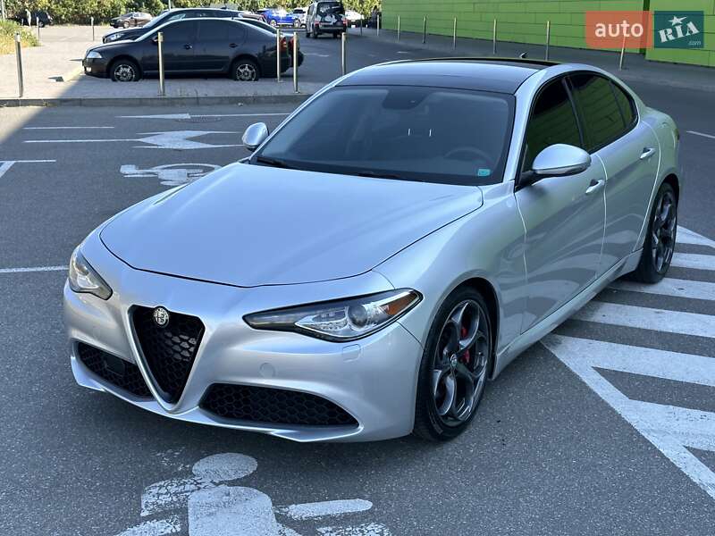 Седан Alfa Romeo Giulia 2017 в Харкові
