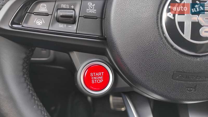 Седан Alfa Romeo Giulia 2022 в Кропивницком