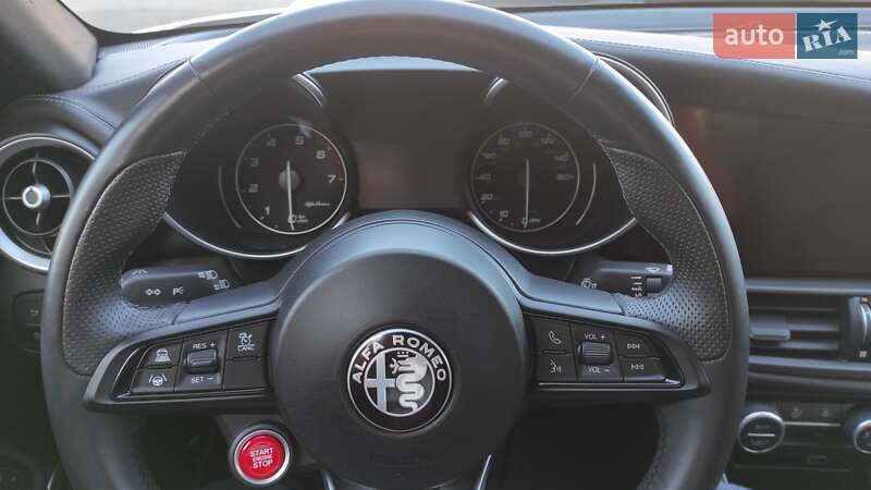 Седан Alfa Romeo Giulia 2022 в Кропивницком