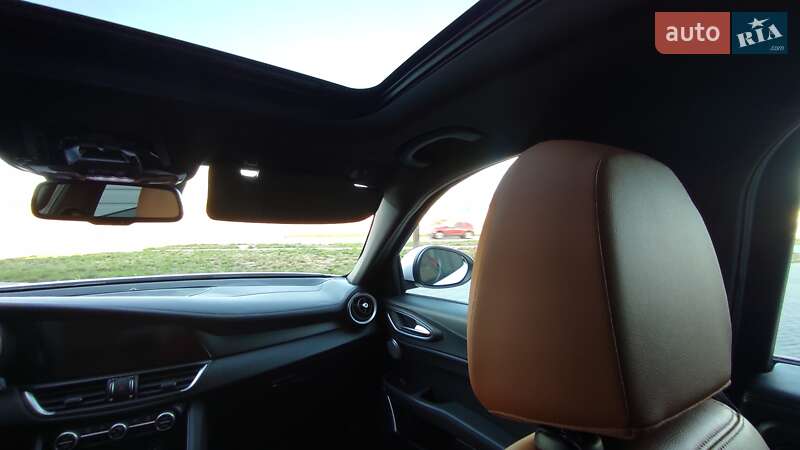 Седан Alfa Romeo Giulia 2022 в Кропивницком