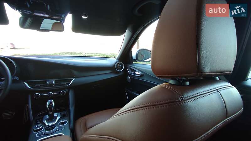 Седан Alfa Romeo Giulia 2022 в Кропивницком
