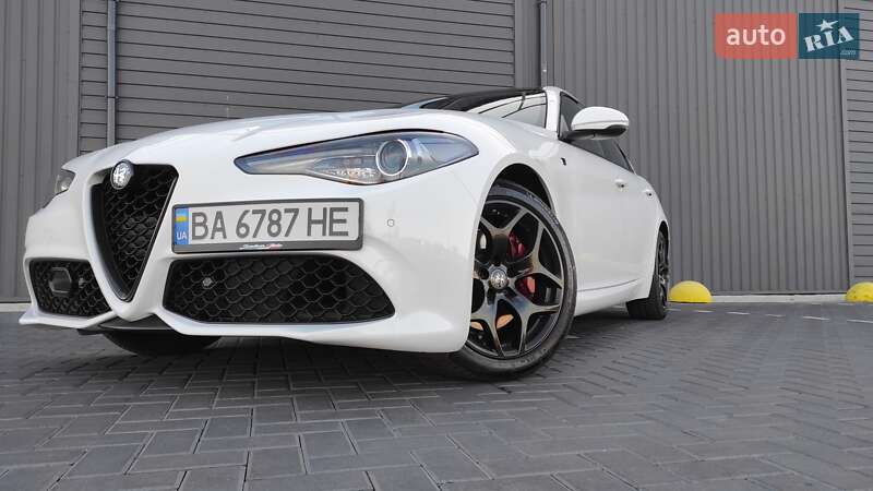 Седан Alfa Romeo Giulia 2022 в Кропивницком
