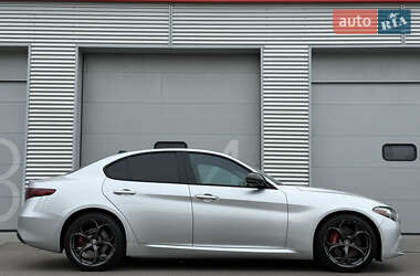 Седан Alfa Romeo Giulia 2018 в 