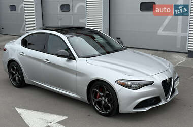 Седан Alfa Romeo Giulia 2018 в 