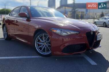 Седан Alfa Romeo Giulia 2021 в Києві