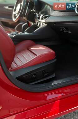 Седан Alfa Romeo Giulia 2021 в 