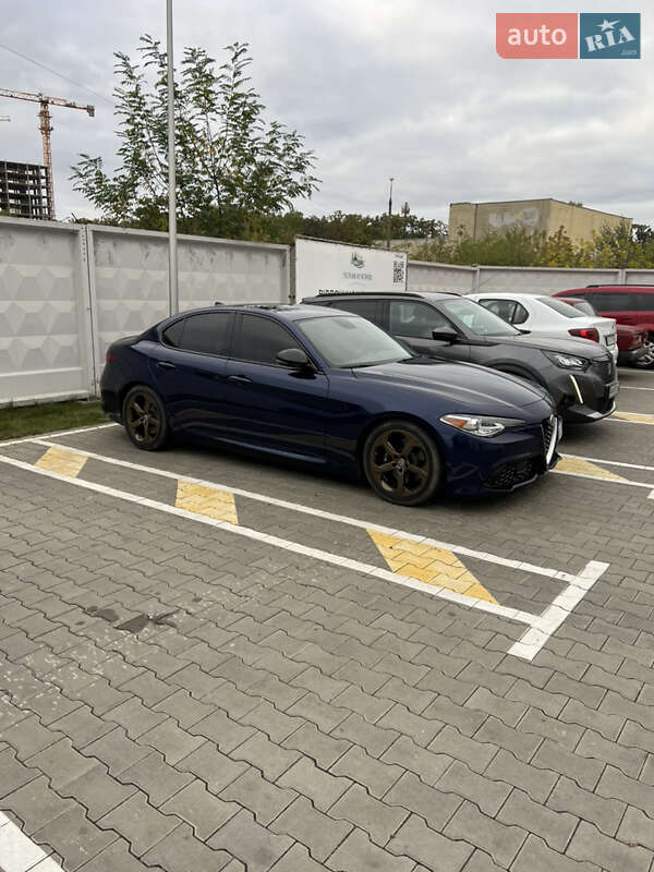 Седан Alfa Romeo Giulia 2017 в Киеве