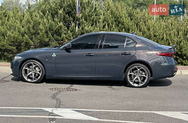 Седан Alfa Romeo Giulia 2018 в 