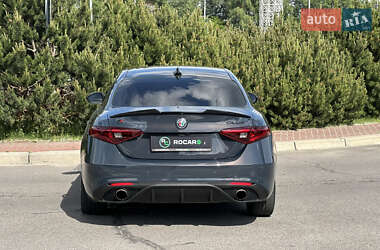Седан Alfa Romeo Giulia 2018 в 