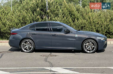 Седан Alfa Romeo Giulia 2018 в 