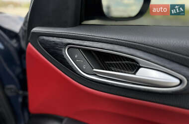 Седан Alfa Romeo Giulia 2018 в 