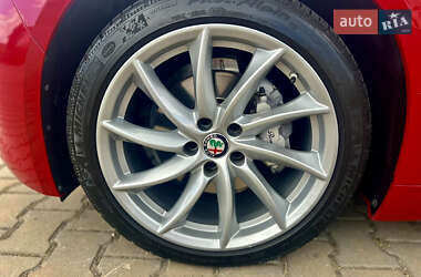 Седан Alfa Romeo Giulia 2019 в 