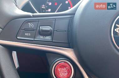 Седан Alfa Romeo Giulia 2018 в 