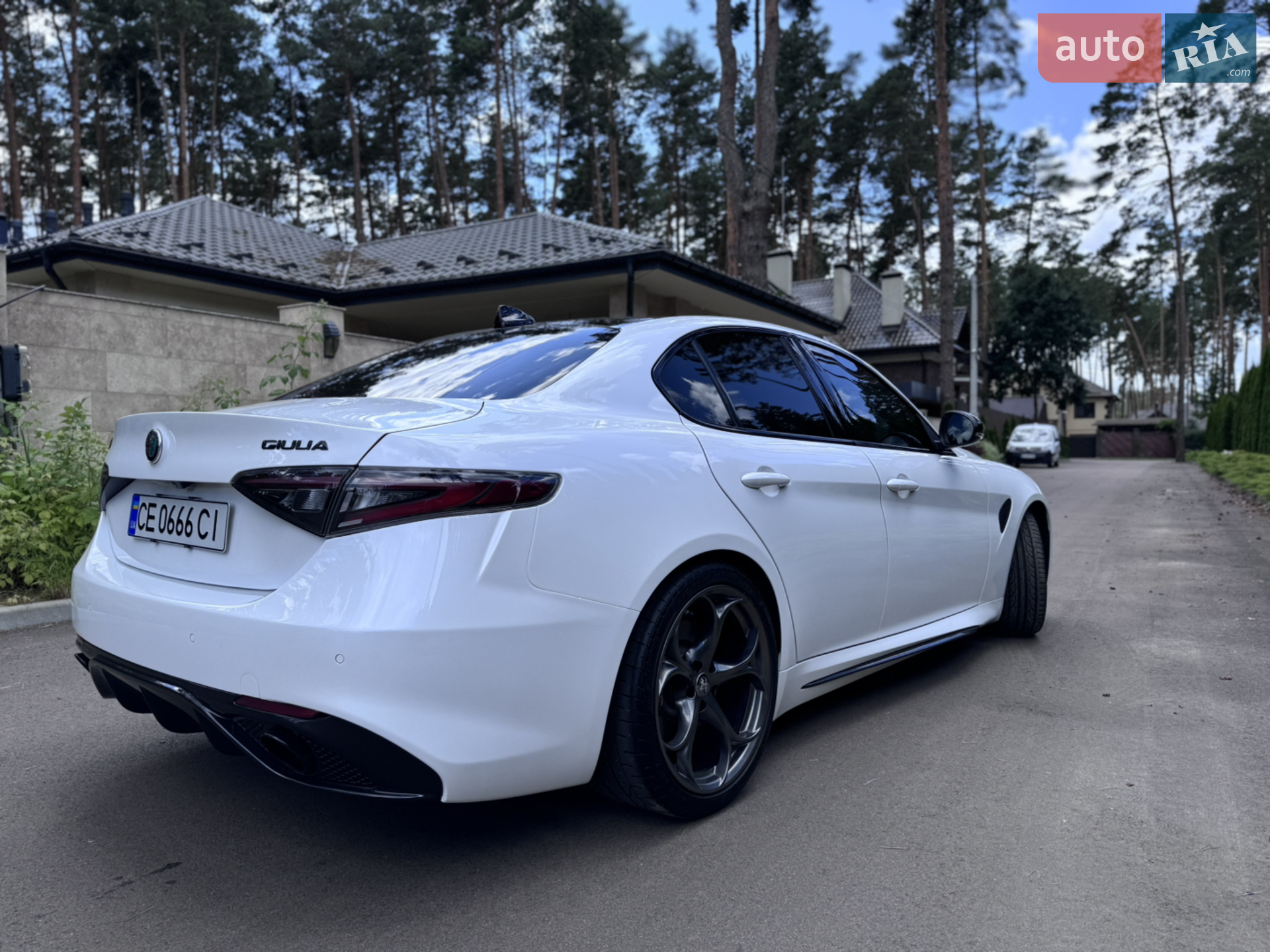 2020 Alfa Romeo Giulia - мініатюра 20