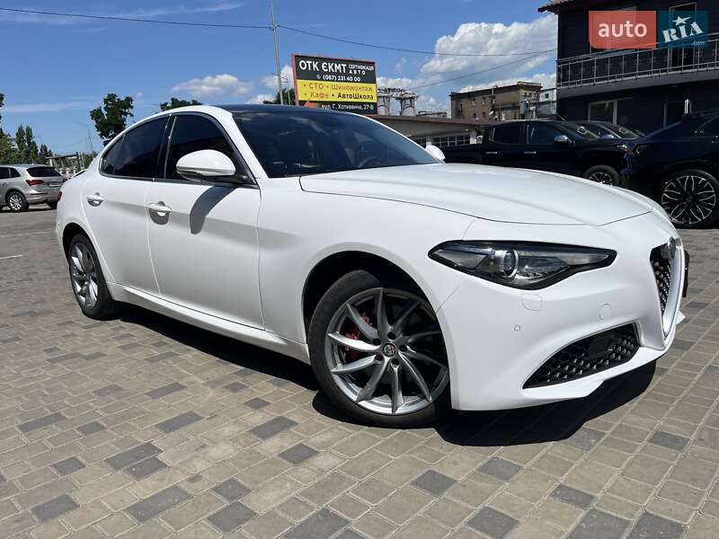 Alfa Romeo Giulia 2017