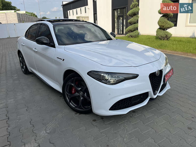Alfa Romeo Giulia 2019