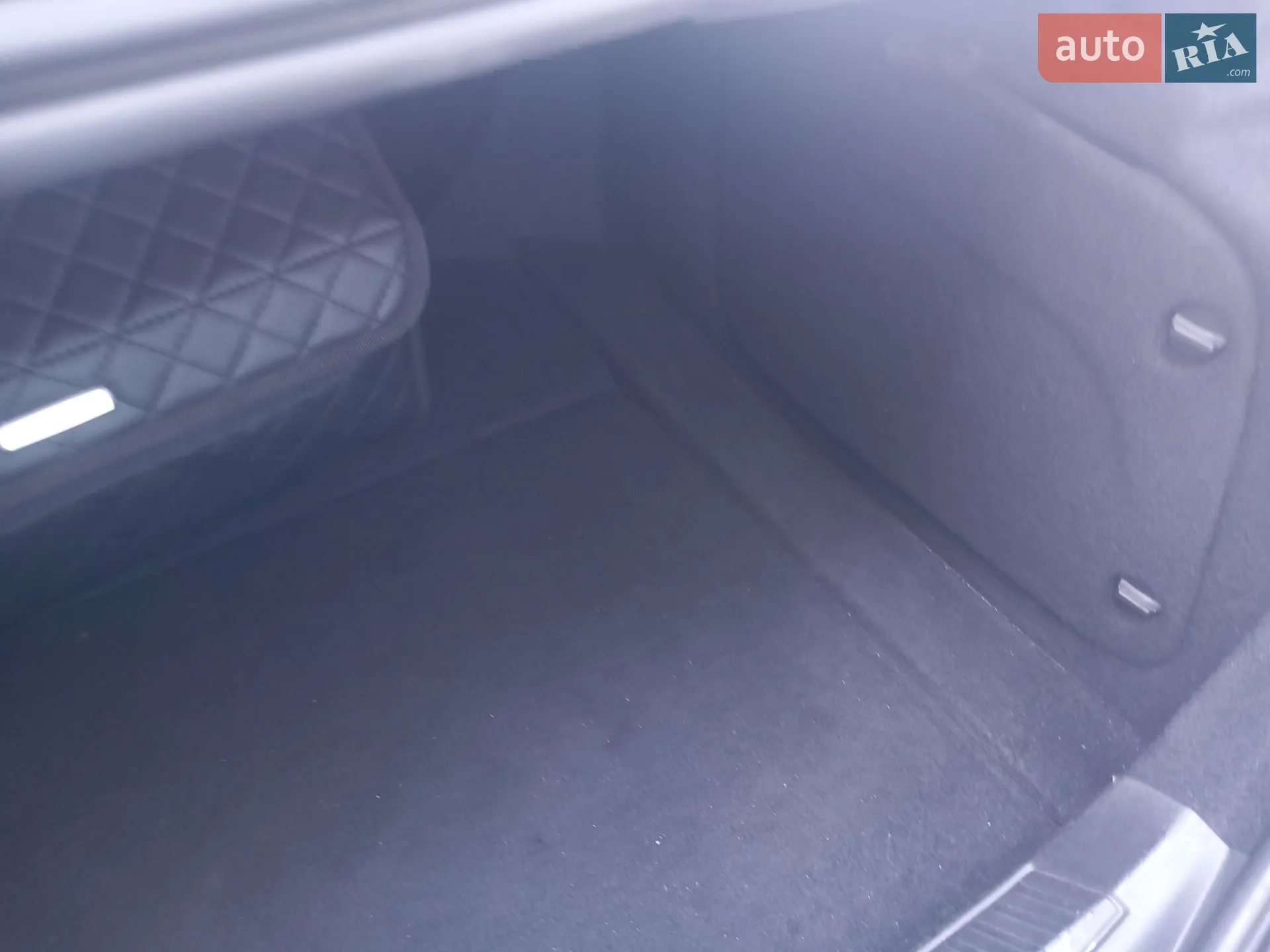 2017 Alfa Romeo Giulia - мініатюра 13