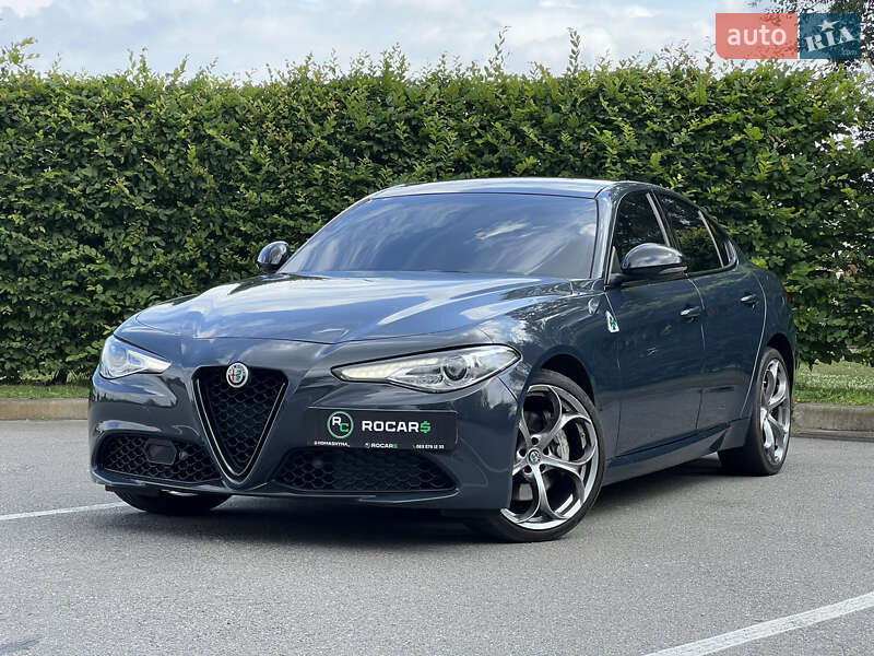 Седан Alfa Romeo Giulia 2018 в Києві