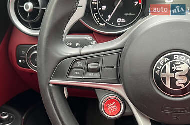 Седан Alfa Romeo Giulia 2018 в 