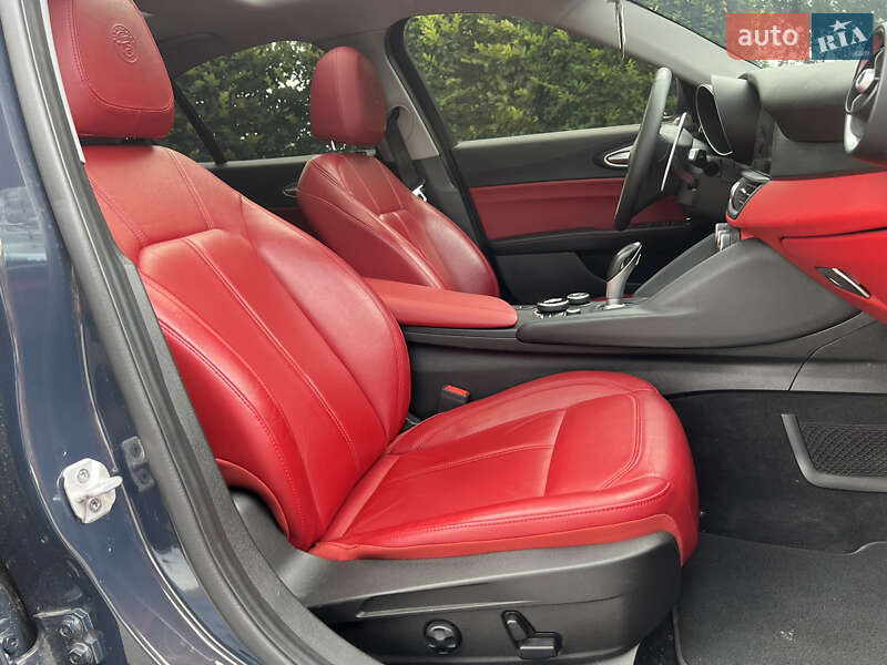 Седан Alfa Romeo Giulia 2018 в Києві