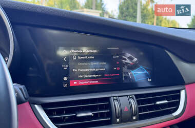 Седан Alfa Romeo Giulia 2020 в 
