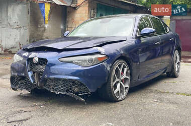 Седан Alfa Romeo Giulia 2018 в Киеве