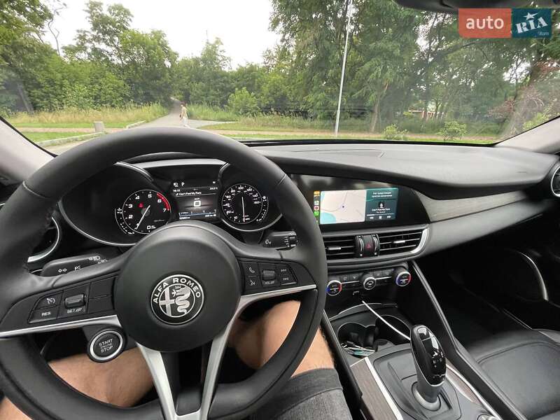 Седан Alfa Romeo Giulia 2018 в Киеве