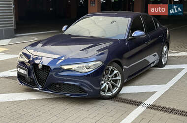 Седан Alfa Romeo Giulia 2017 в Киеве