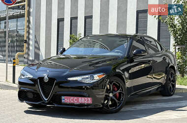 Седан Alfa Romeo Giulia 2018 в Львове