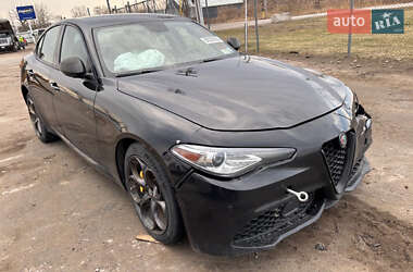 Седан Alfa Romeo Giulia 2017 в 