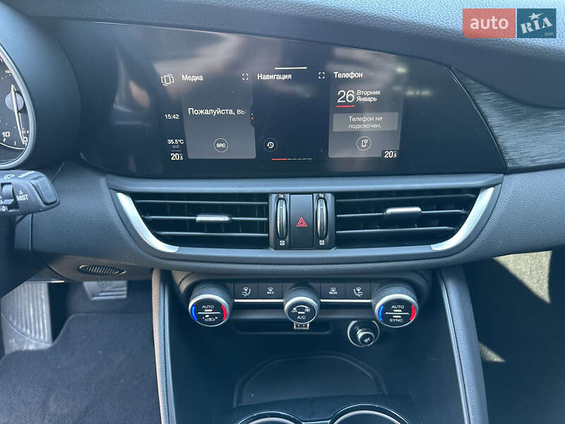 Седан Alfa Romeo Giulia 2020 в Киеве