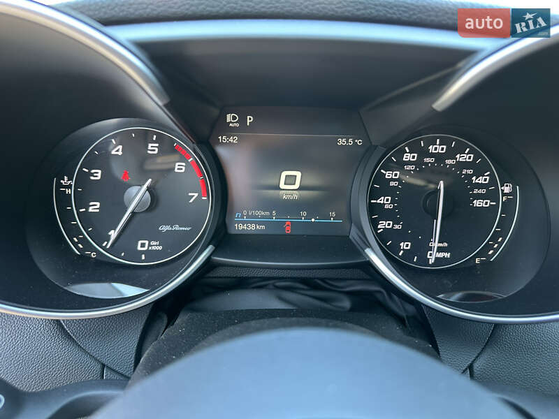 Седан Alfa Romeo Giulia 2020 в Киеве