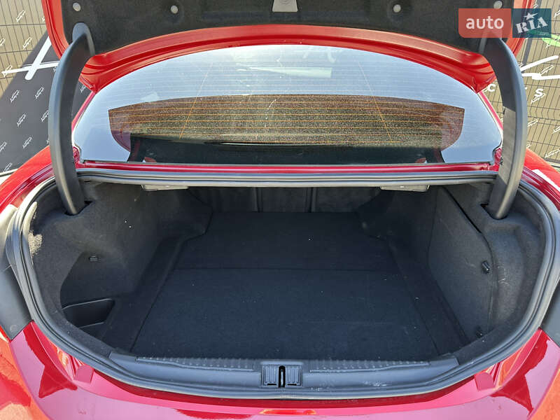 Седан Alfa Romeo Giulia 2020 в Киеве