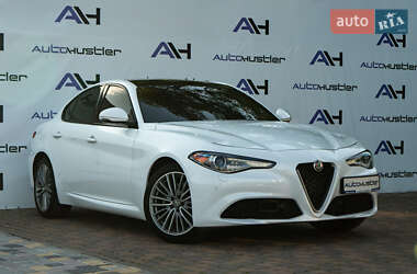 Седан Alfa Romeo Giulia 2018 в Киеве
