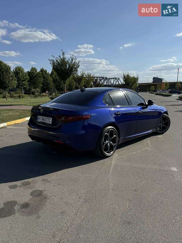 Седан Alfa Romeo Giulia 2021 в Киеве фото 6 Седан Alfa Romeo Giulia 2021 в Киеве