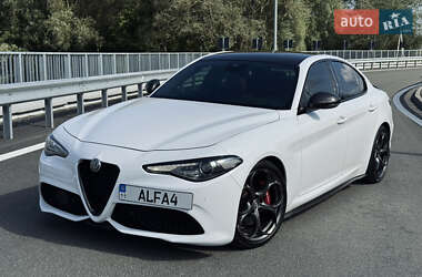 Седан Alfa Romeo Giulia 2019 в Чернігові