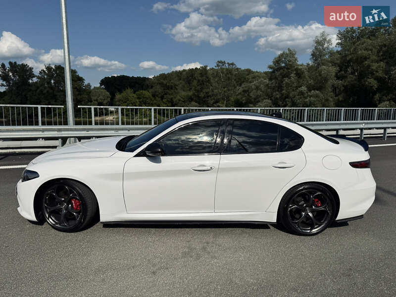 Седан Alfa Romeo Giulia 2019 в Чернигове