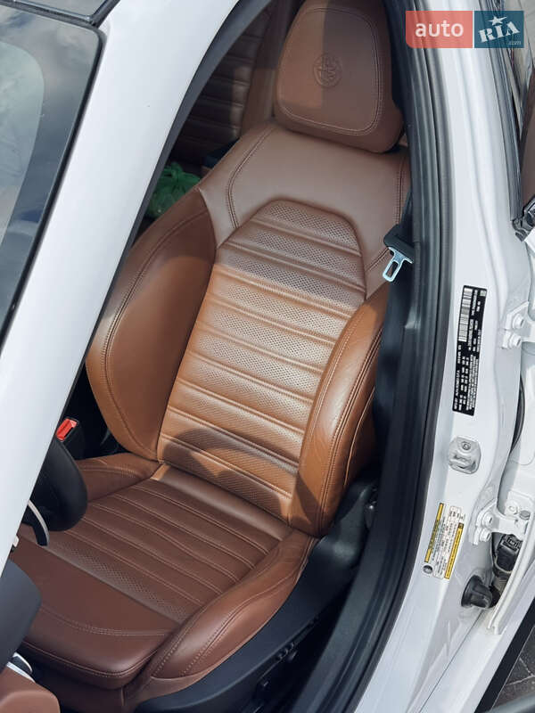 Седан Alfa Romeo Giulia 2019 в Чернигове