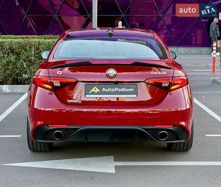 Седан Alfa Romeo Giulia 2019 в Киеве