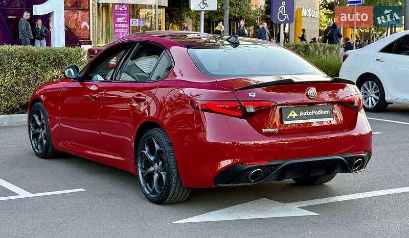Седан Alfa Romeo Giulia 2019 в Киеве