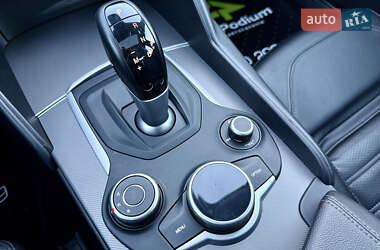 Седан Alfa Romeo Giulia 2019 в 