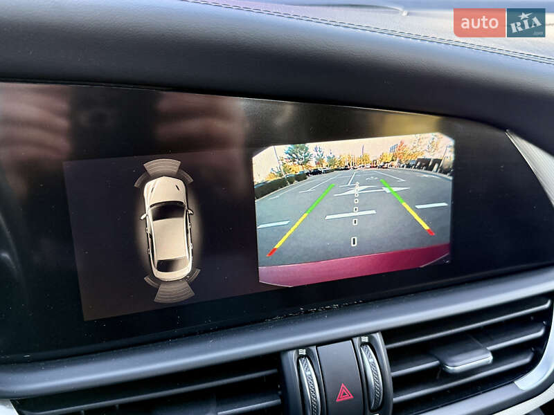 Седан Alfa Romeo Giulia 2019 в Киеве