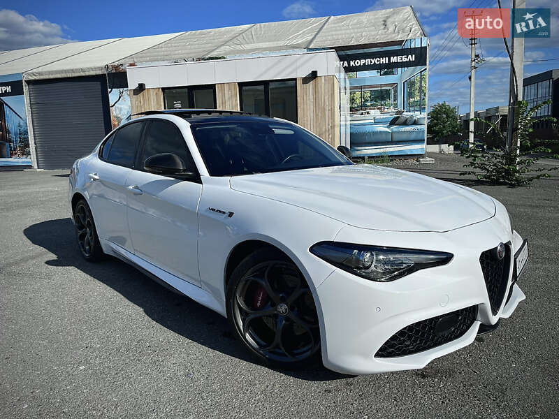 Alfa Romeo Giulia 2019