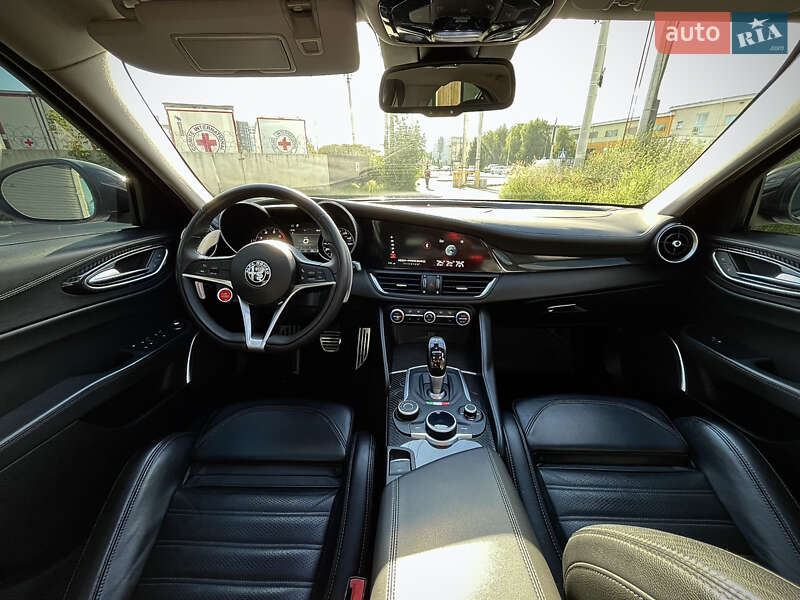 Седан Alfa Romeo Giulia 2019 в Киеве
