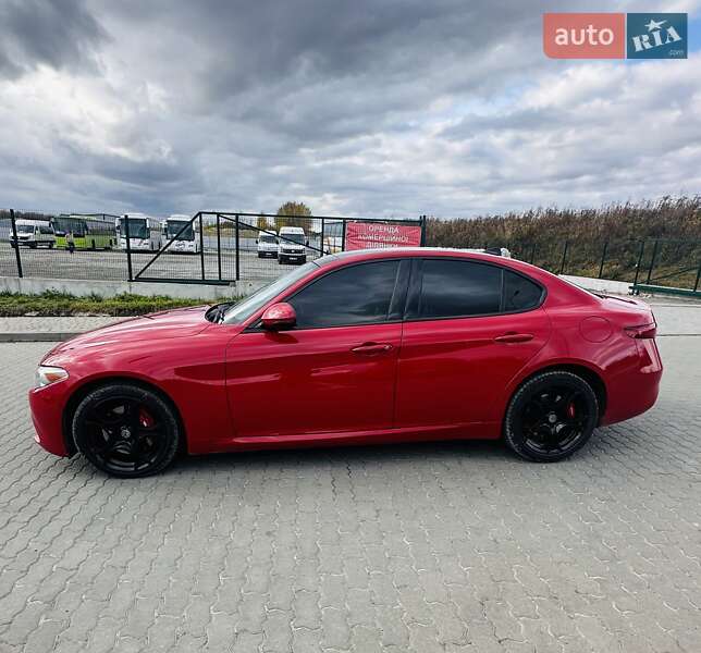 Седан Alfa Romeo Giulia 2018 в Львове фото 5 Седан Alfa Romeo Giulia 2018 в Львове