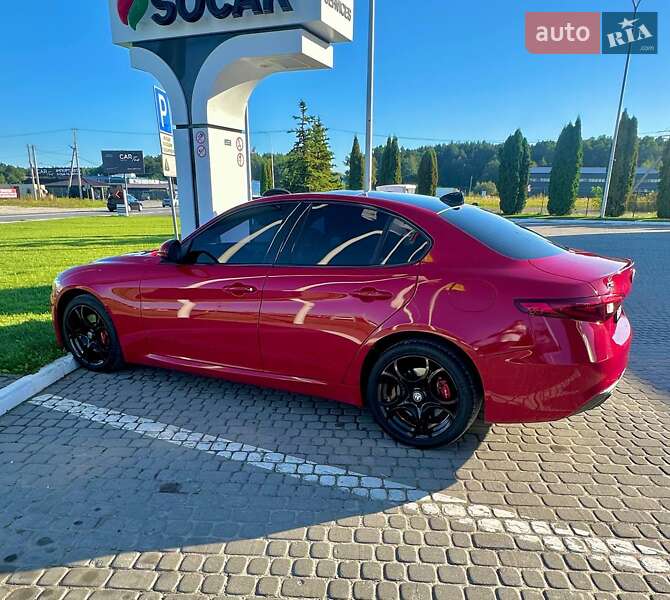 Седан Alfa Romeo Giulia 2018 в Львове фото 9 Седан Alfa Romeo Giulia 2018 в Львове