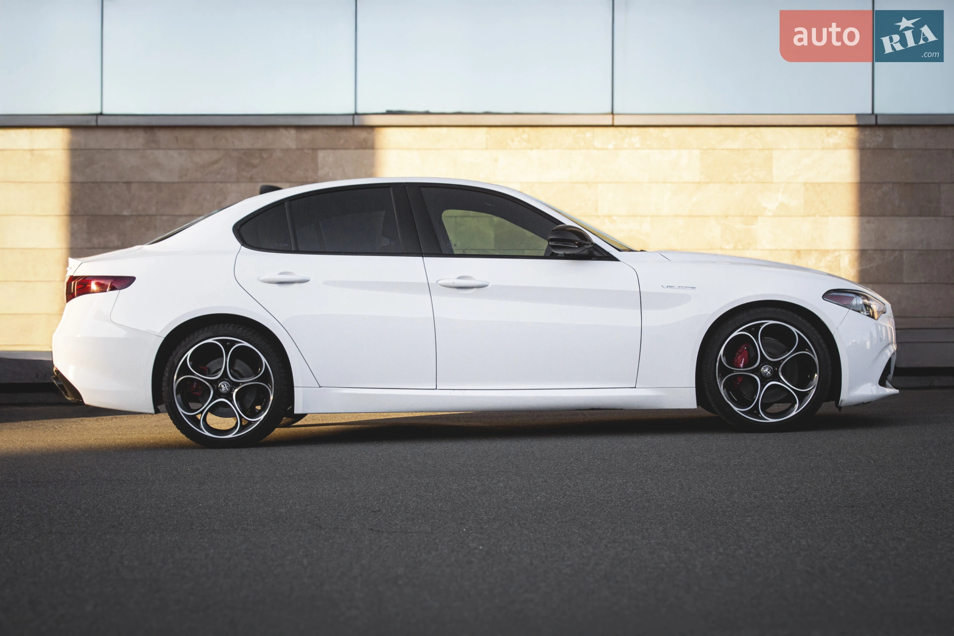 2022 Alfa Romeo Giulia - мініатюра 3